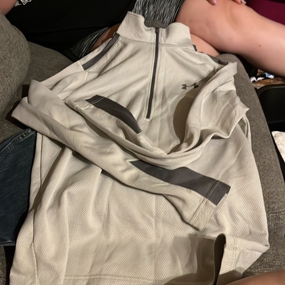 Under Armour Grey Half Zip Hoodless Loose Cold Gear Sweatshirt - Picture 3 of 3